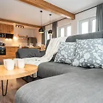 Mountain Dom Gorski Eco Premium By Rentilopl Alpehytte *